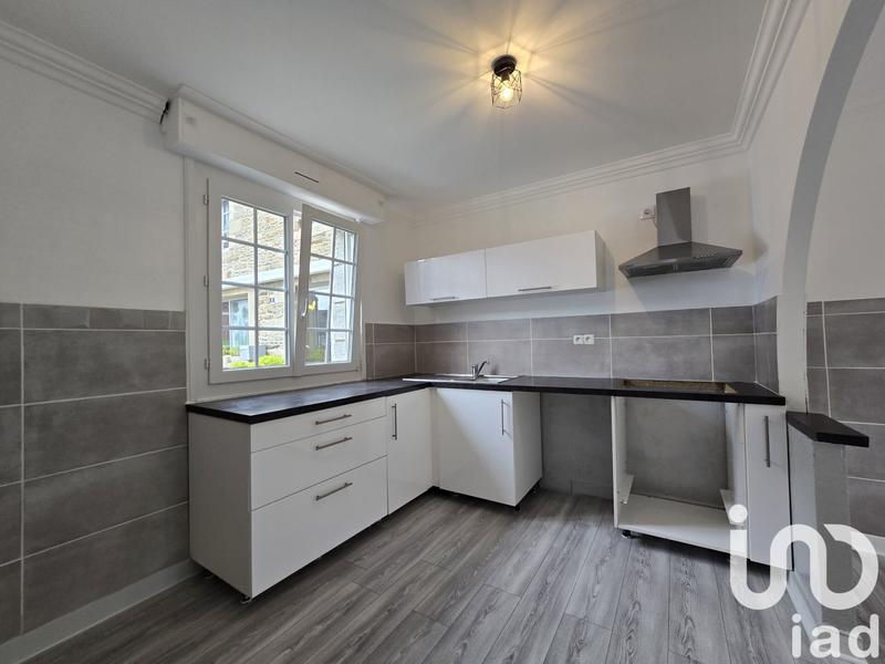 Maison - 93 m² - 5 pièces