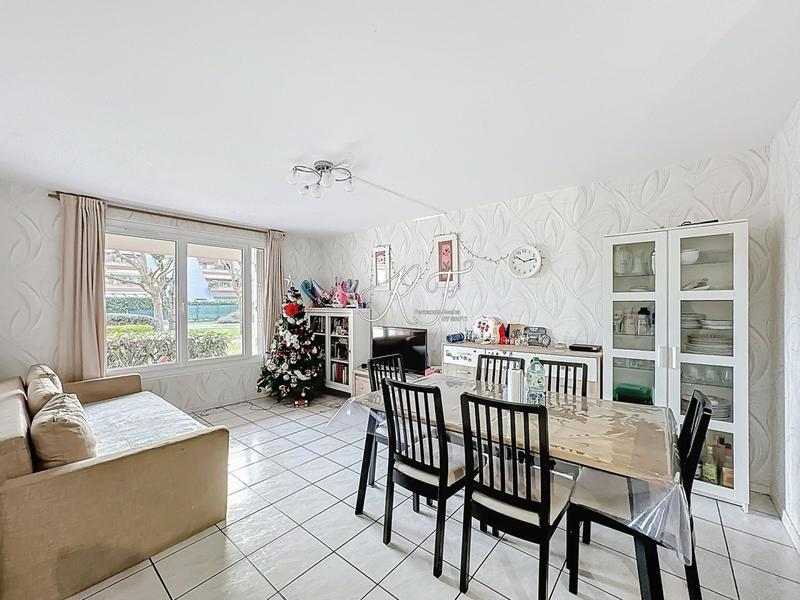 Appartement - 81 m² - 4 pièces