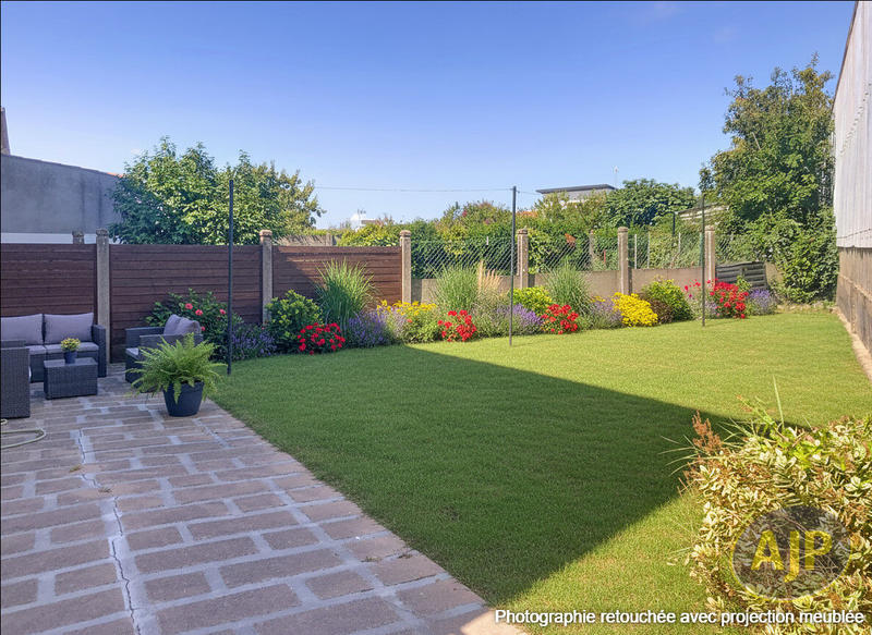 Maison - 90 m² - 4 pièces