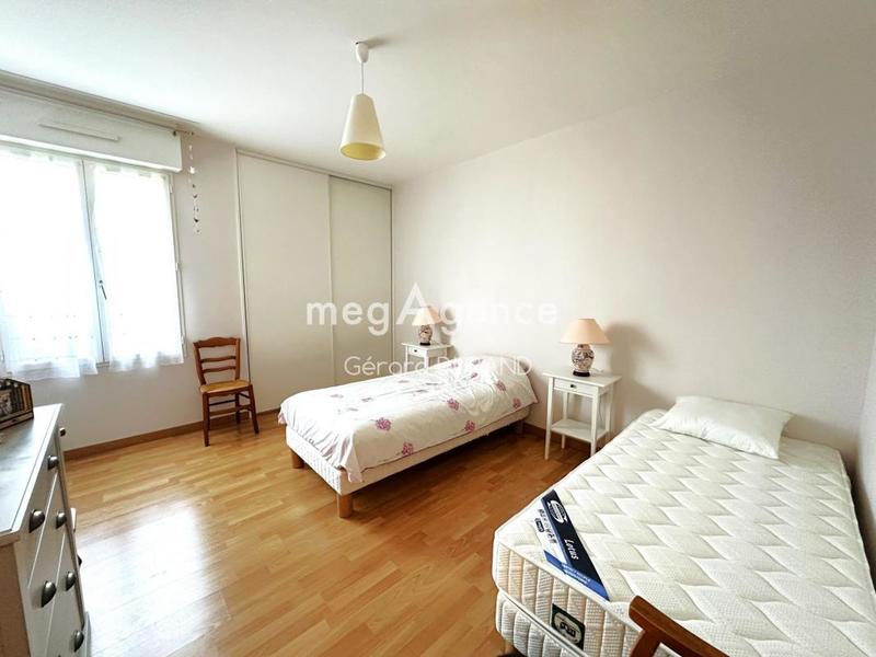 Maison - 322 m² - 7 pièces