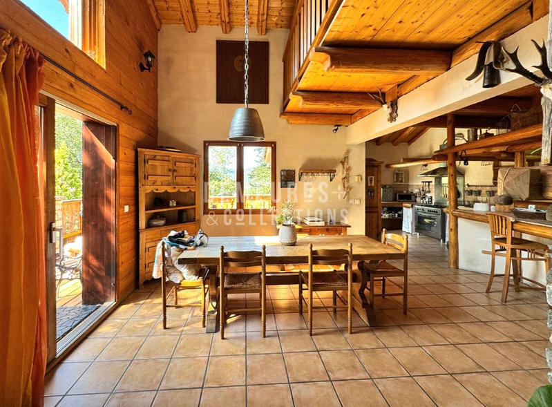 Maison - 171 m² - 8 pièces