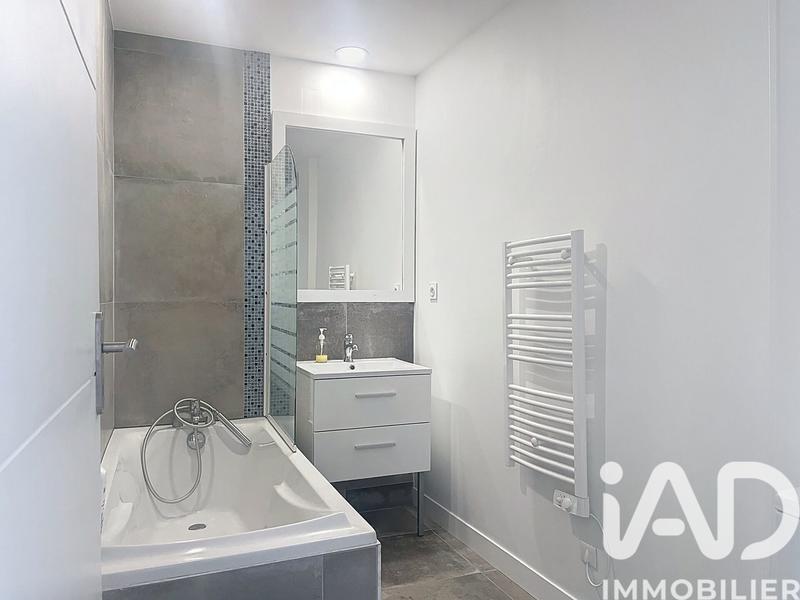 Maison - 88 m² - 4 pièces