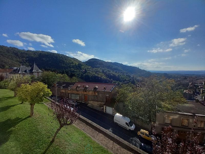 Appartement - 62 m² - 2 pièces