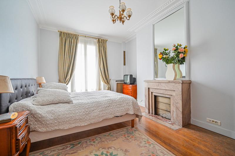 Appartement - 145 m² - 5 pièces