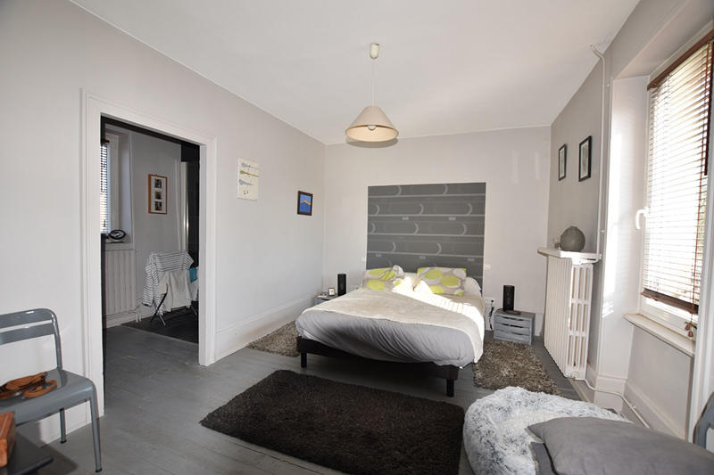 Corps de ferme - 357 m² - 14 pièces