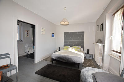 Corps de ferme - 357 m² - 14 pièces