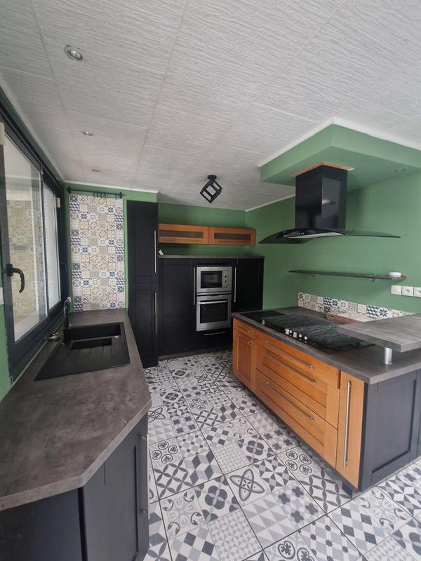 Maison - 179 m² - 7 pièces