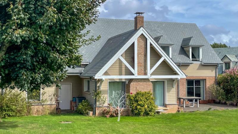 Maison - 151 m² - 6 pièces