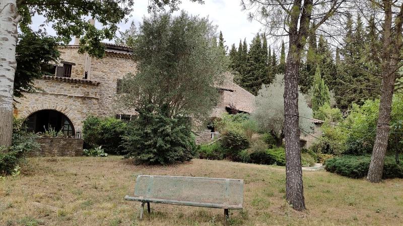 Maison - 245 m² - 10 pièces