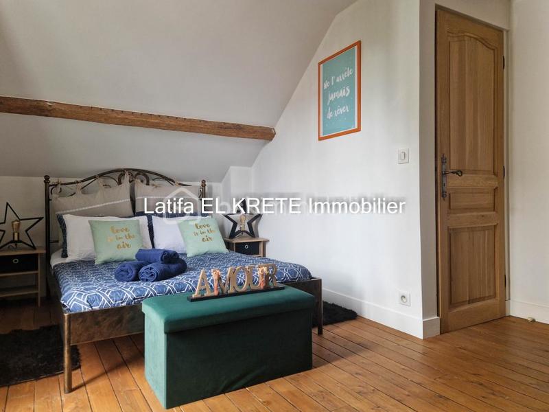 Maison - 92 m² - 7 pièces