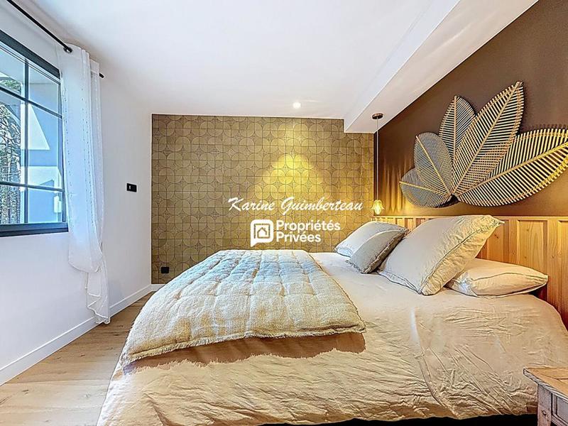 Villa - 200 m² - 8 pièces