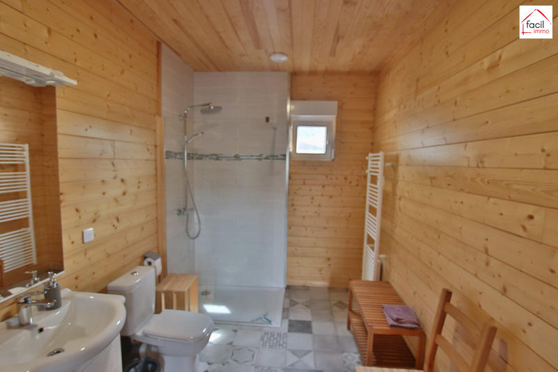 Châlet - 85 m² - 4 pièces