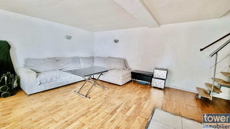 Maison - 199 m² - 10 pièces