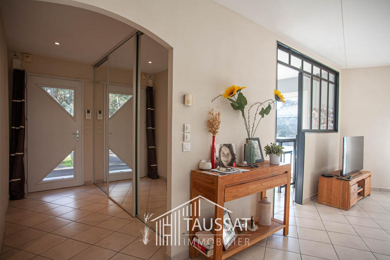 Maison - 138 m² - 6 pièces