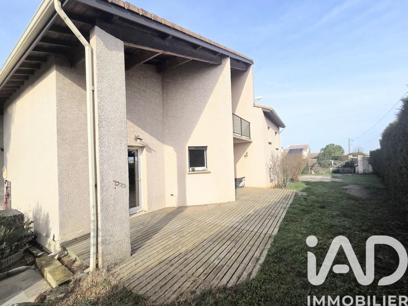 Maison - 122 m² - 5 pièces