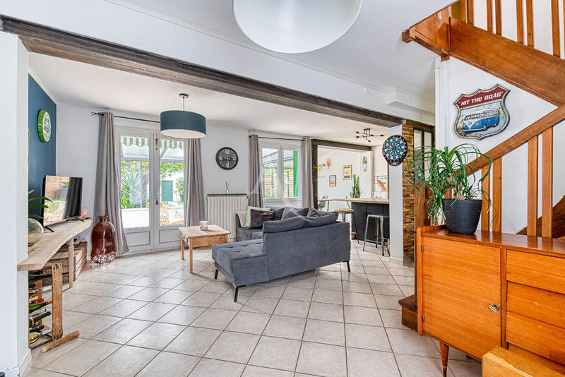 Maison - 90 m² - 4 pièces