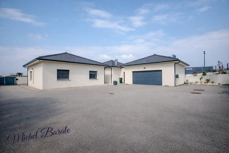 Maison - 156 m² - 6 pièces