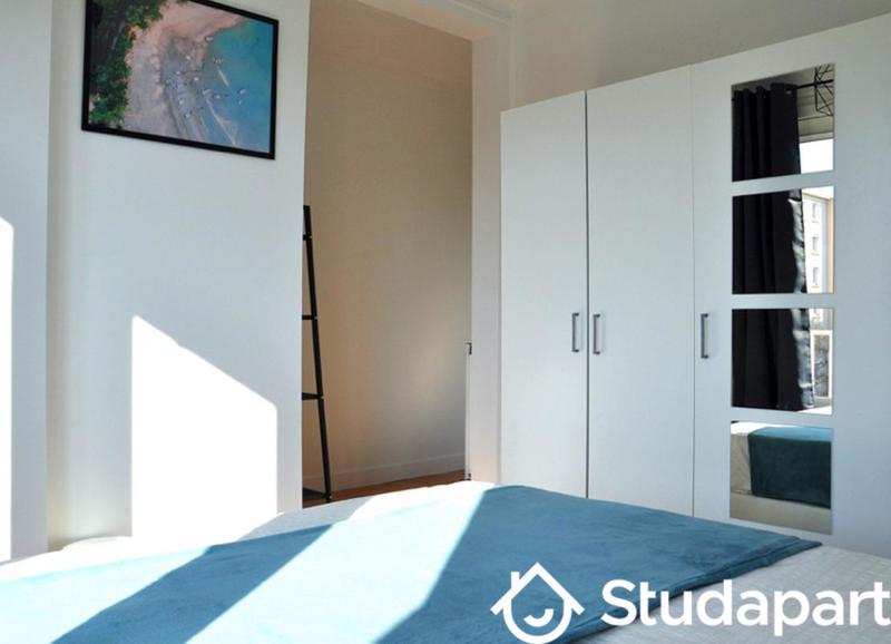 Chambre - 13 m² - 1 pièce