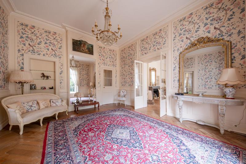 Maison de maîtres - 513 m² - 18 pièces