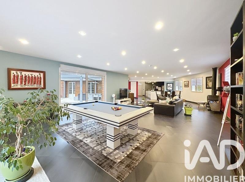 Maison - 290 m² - 7 pièces