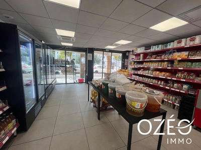 Fonds de commerce - 110 m²