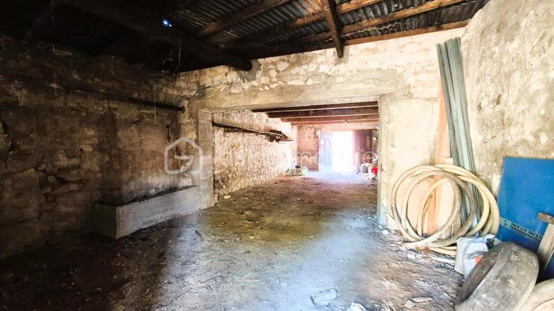 Parking / Garage - 72 m²