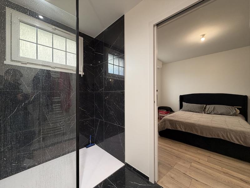 Maison traditionnelle - 160 m² - 6 pièces