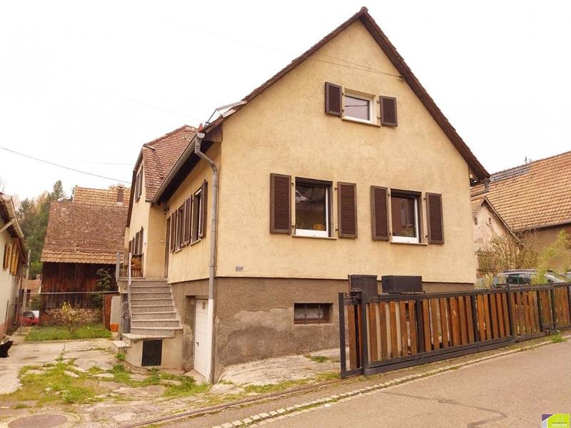 Maison traditionnelle - 122 m² - 7 pièces