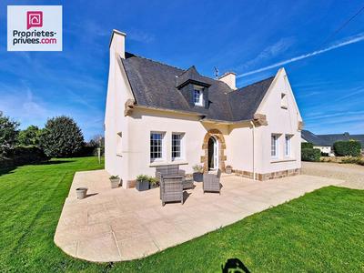 Maison - 143 m² - 6 pièces