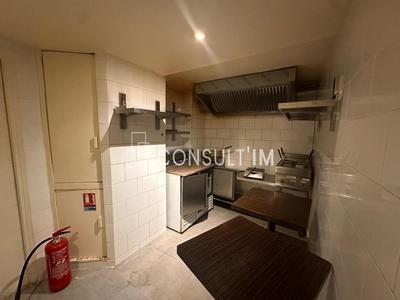 Local commercial - 122 m²