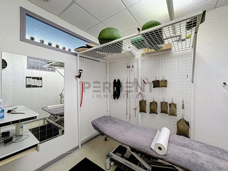 Local commercial - 51 m² - 3 pièces