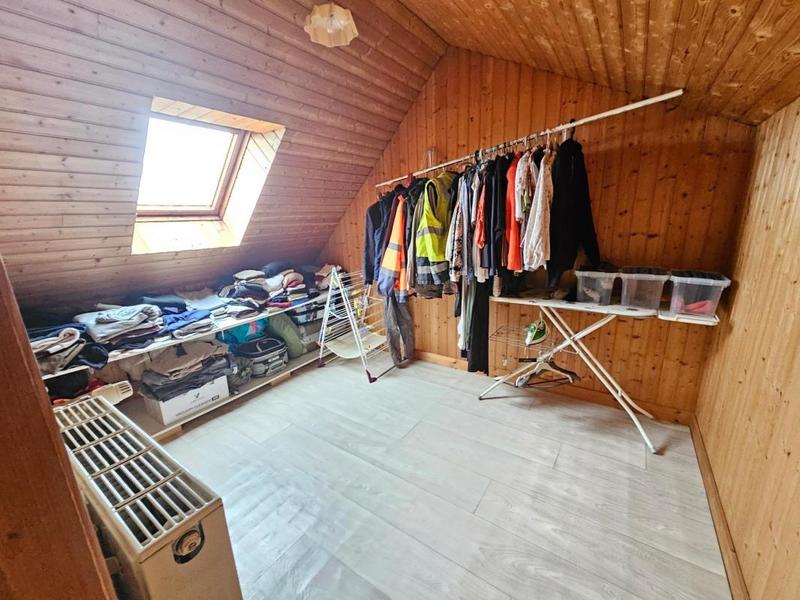 Maison - 99 m² - 5 pièces