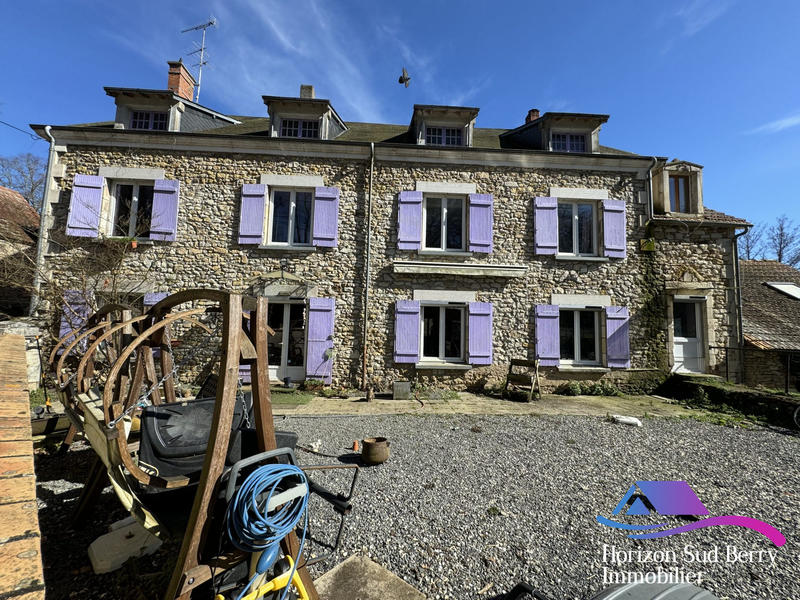 Maison - 426 m² - 11 pièces