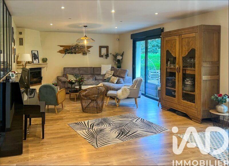 Maison - 120 m² - 6 pièces