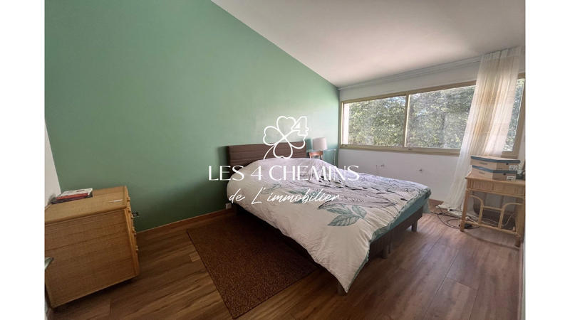 Villa - 236 m² - 4 pièces