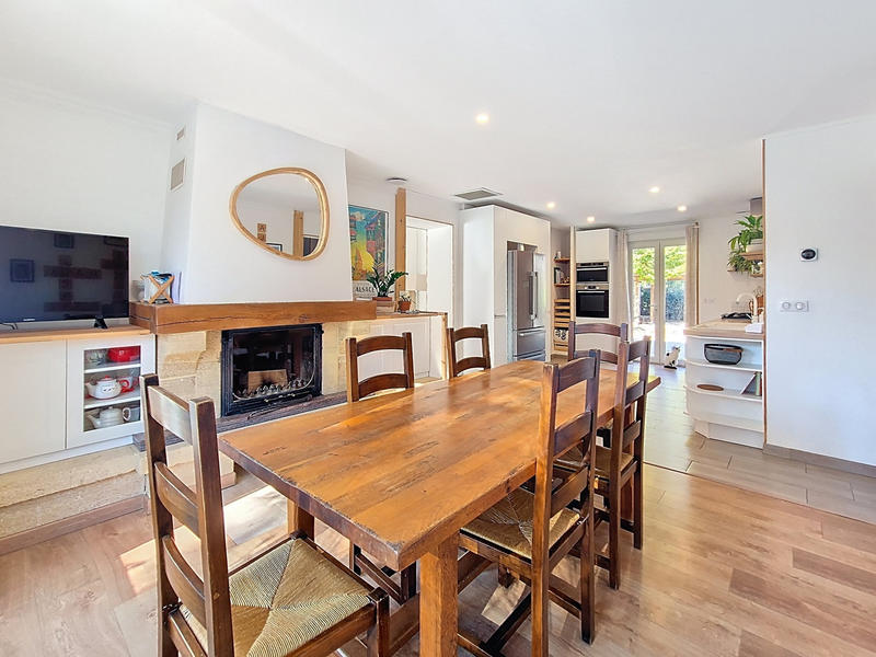 Villa - 149 m² - 6 pièces