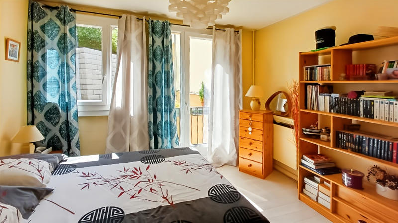 Appartement - 86 m² - 4 pièces