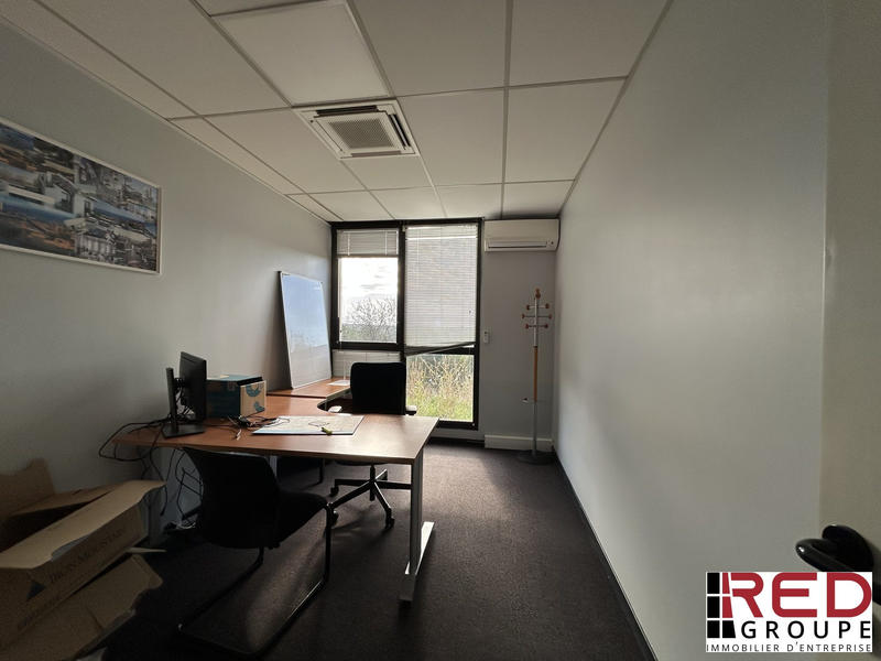 Bureau - 300 m²