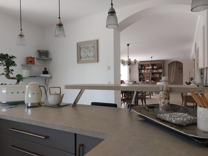 Villa - 219 m² - 6 pièces