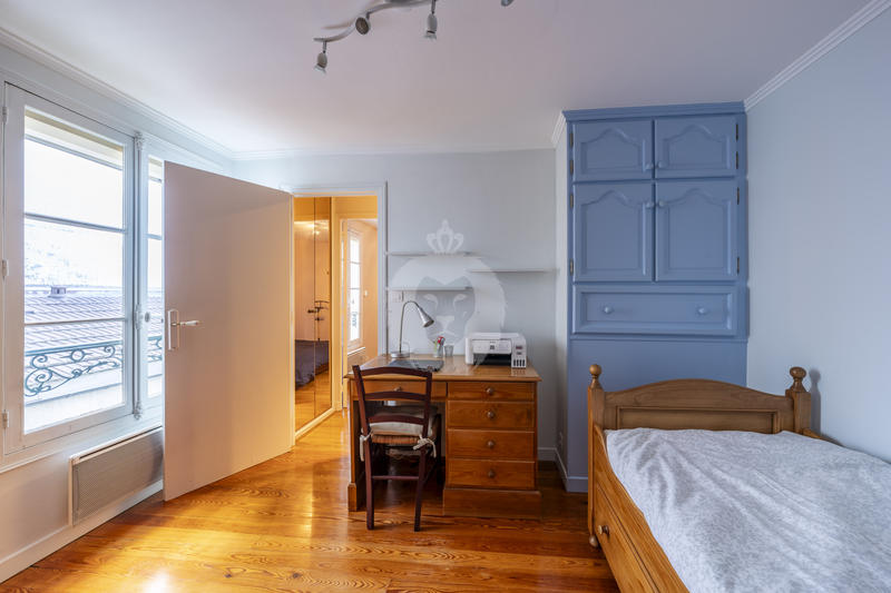 Appartement - 104 m² - 5 pièces