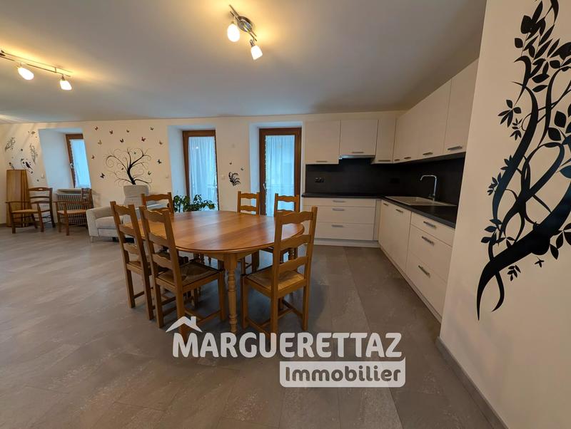 Maison de village - 127 m² - 4 pièces
