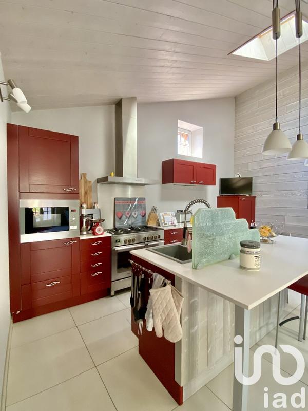 Maison - 185 m² - 6 pièces