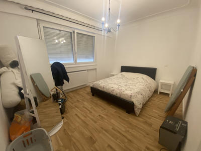 Propriété - 210 m² - 11 pièces
