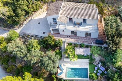 Maison - 178 m² - 6 pièces