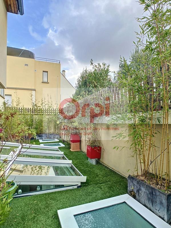 Maison - 194 m² - 5 pièces