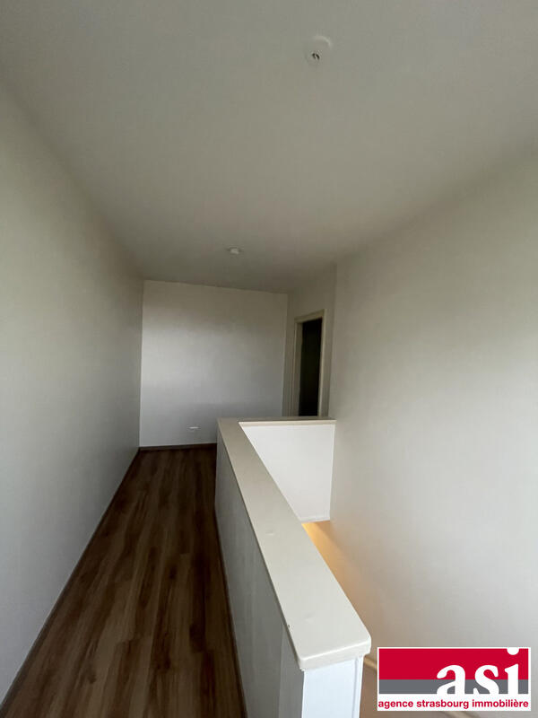 Appartement - 112 m² - 5 pièces