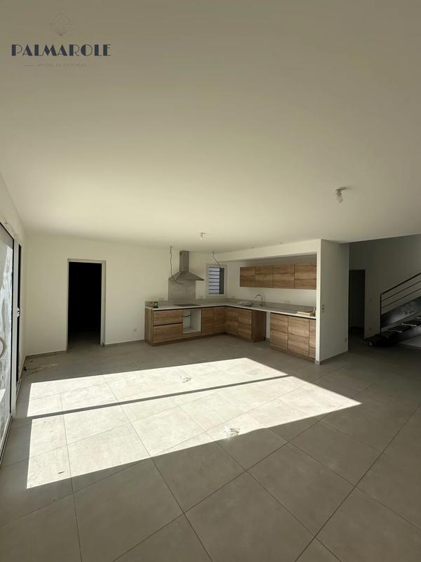 Villa - 106 m² - 4 pièces