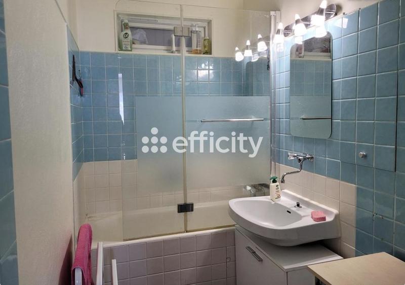 Appartement - 90 m² - 4 pièces