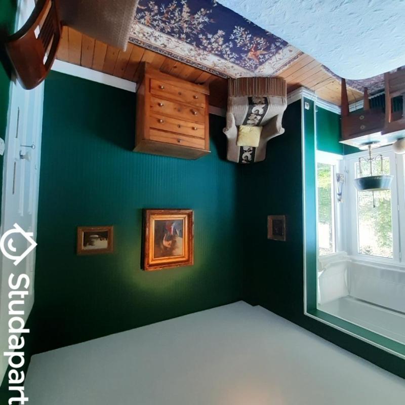 Chambre - 13 m² - 1 pièce