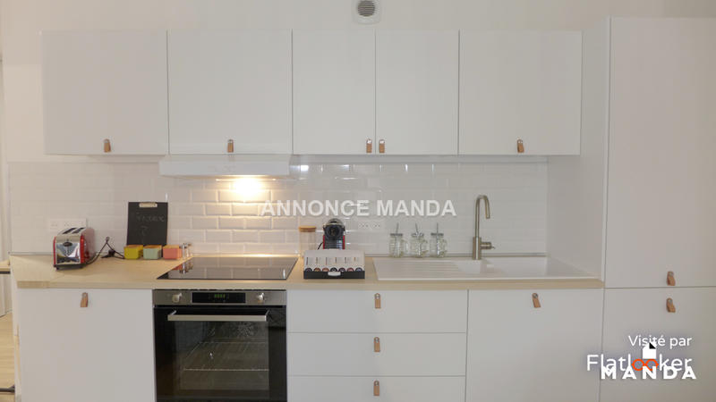 Chambre - 10 m² - 4 pièces